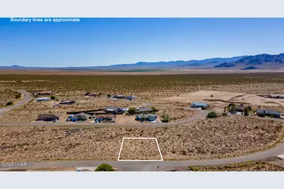 6915 Rio Verde Dr E, Kingman, AZ 86401 - Photo 13