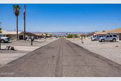 1705 Topaz Dr, Lake Havasu City, AZ 86403 - Photo 31
