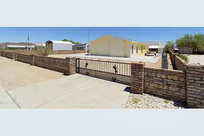 49583 Topaz Ave, Quartzsite, AZ 85346 - Photo 3