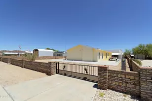 49583 Topaz Ave, Quartzsite, AZ 85346 - Photo 3