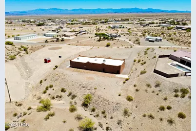 7555 N Valley View Dr, Lake Havasu City, AZ 86404 - Photo 27