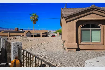 2444 Hummingbird Ln, Lake Havasu City, AZ 86403 - Photo 35