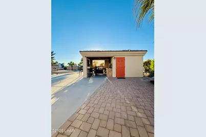 1905 Victoria Farms #117 Rd, Lake Havasu City, AZ 86404 - Photo 9