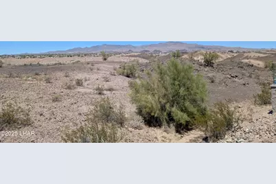 2423 Sunset Rdg Ct W, Lake Havasu City, AZ 86406 - Photo 13