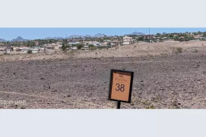 2423 Sunset Rdg Ct W, Lake Havasu City, AZ 86406 - Photo 9