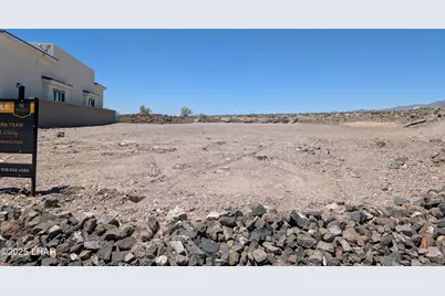 2435 Sunset Rdg Ct W, Lake Havasu City, AZ 86406 - Photo 7