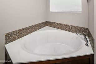 3943 Surrey Hills Ln, Lake Havasu City, AZ 86404 - Photo 23