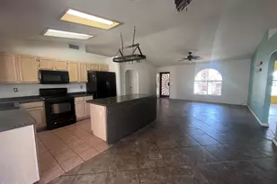 3419 Hassayampa Dr, Lake Havasu City, AZ 86406 - Photo 5