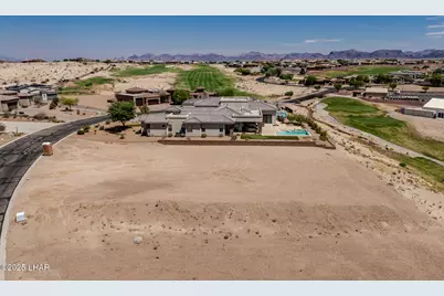1818 E Deacon Dr, Lake Havasu City, AZ 86404 - Photo 13