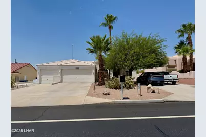 1643 McCulloch Blvd S, Lake Havasu City, AZ 86406 - Photo 1