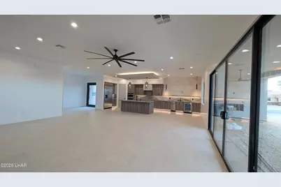 1811 Westport Dr, Lake Havasu City, AZ 86404 - Photo 11