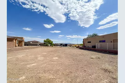 1911 E Troon Dr, Lake Havasu City, AZ 86404 - Photo 9