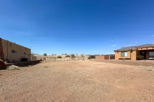 1911 E Troon Dr, Lake Havasu City, AZ 86404 - Photo 13