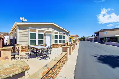 6884 Bonnie Dr, Parker, AZ 85344 - Photo 9