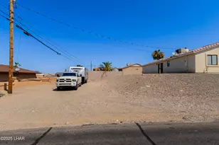 1495 Blackfoot Ln N, Lake Havasu City, AZ 86406 - Photo 21