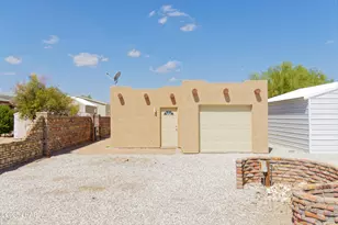 49600 Opal Ave, Quartzsite, AZ 85346 - Photo 3