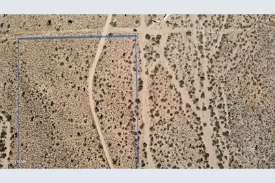 000 Holiday Rd, Yucca, AZ 86438 - Photo 3