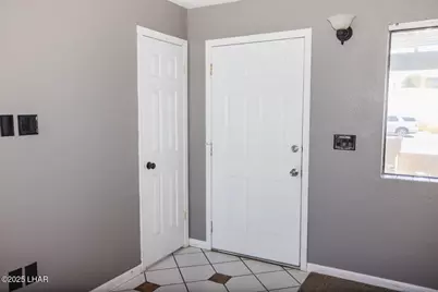 3913 Chemehuevi Blvd, Lake Havasu City, AZ 86406 - Photo 7