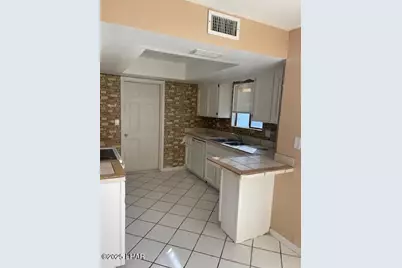 3913 Chemehuevi Blvd, Lake Havasu City, AZ 86406 - Photo 9