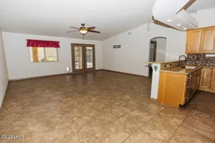 532 Acoma Blvd N, Lake Havasu City, AZ 86403 - Photo 11