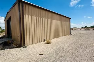 44357 Cactus St, Bouse, AZ 85325 - Photo 23