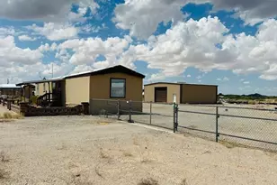 44357 Cactus St, Bouse, AZ 85325 - Photo 3