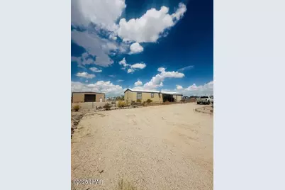 44357 Cactus St, Bouse, AZ 85325 - Photo 5