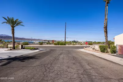 1711 Combat Dr #12, Lake Havasu City, AZ 86403 - Photo 41