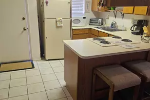 256 Lake Havasu Ave, Lake Havasu City, AZ 86403 - Photo 3