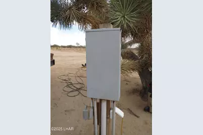 11964 S Nolan Rd, Yucca, AZ 86438 - Photo 23