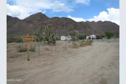 11964 S Nolan Rd, Yucca, AZ 86438 - Photo 3