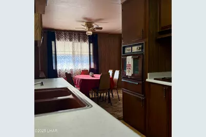 219 N Moonlight Dr, Parker, AZ 85344 - Photo 17