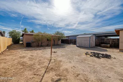 812 S Navajo Ave, Parker, AZ 85344 - Photo 7