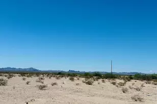 33306 Horizon Wy, Bouse, AZ 85325 - Photo 1