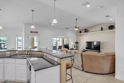 211 Freer Ct, Lake Havasu City, AZ 86406 - Photo 9