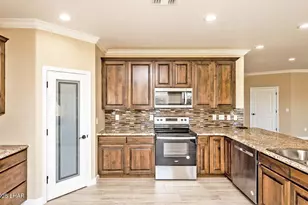 3266 Newport Dr, Lake Havasu City, AZ 86406 - Photo 9