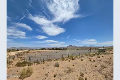 2576 E Calle Chavez Rd, Kingman, AZ 86409 - Photo 63