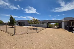 2576 E Calle Chavez Rd, Kingman, AZ 86409 - Photo 3