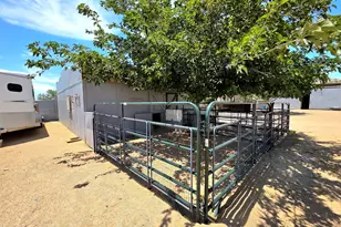 2576 E Calle Chavez Rd, Kingman, AZ 86409 - Photo 37