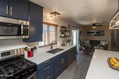1991 Bayshore Rd, Lake Havasu City, AZ 86404 - Photo 17