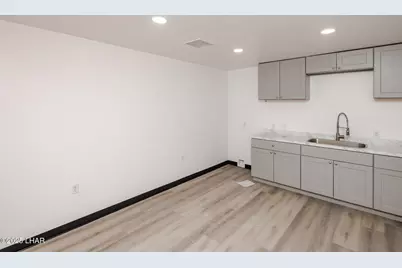 1851 Commander Dr, Lake Havasu City, AZ 86403 - Photo 27