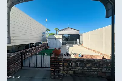 770 W Mountain View Ln B35, Quartzsite, AZ 85346 - Photo 17