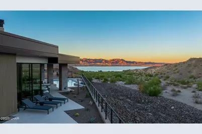 2437 Wren Cove Way, Lake Havasu City, AZ 86406 - Photo 11