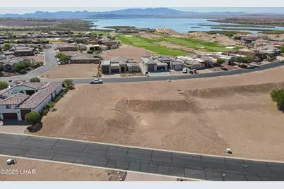 1853 E Tradition Ln, Lake Havasu City, AZ 86404 - Photo 13