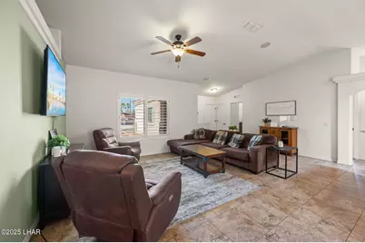 3240 McCulloch Blvd N, Lake Havasu City, AZ 86403 - Photo 13
