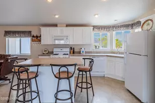 1989 Folzman Dr, Lake Havasu City, AZ 86404 - Photo 11