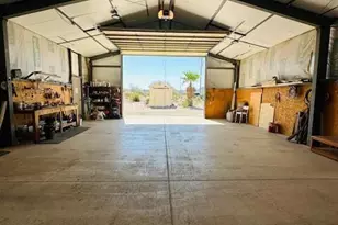 44113 E Perry Dr, Salome, AZ 85348 - Photo 9