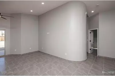 3920 Doeskin Ln, Lake Havasu City, AZ 86406 - Photo 5