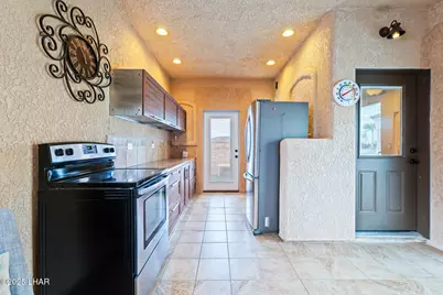 1905 Victoria Farms 208 Rd, Lake Havasu City, AZ 86404 - Photo 9