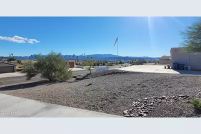 2881 Caravelle Dr, Lake Havasu City, AZ 86406 - Photo 3